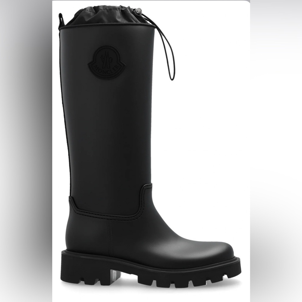 New Season - Moncler
Moncler Kickstream High Drawstring Boots size 39